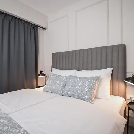 App Lacrima 1 With Breakfast Apartment