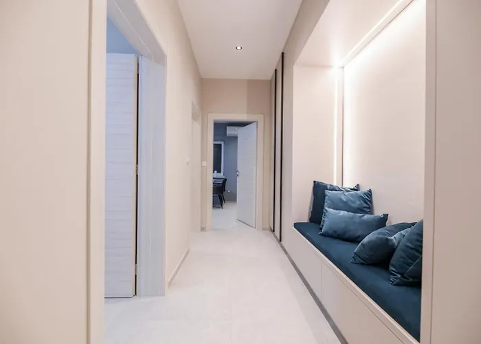 App Lacrima 1 With Breakfast דירה