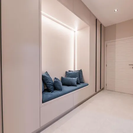 App Lacrima 1 With Breakfast アパート *